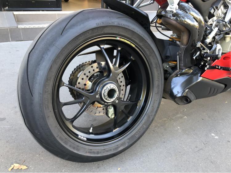 DUCATI PANIGALE 1103 V4 S