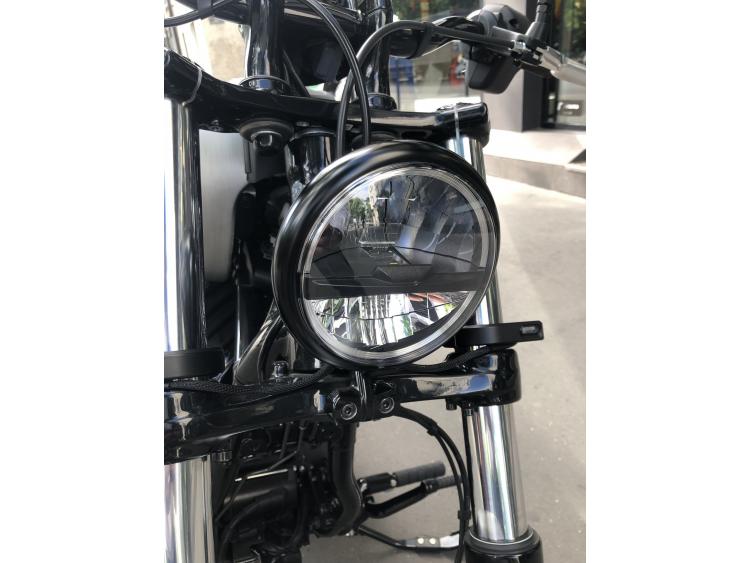 INDIAN CHIEF DARK HORSE 1890 TANK MACHINE GARANTIE 12/2026