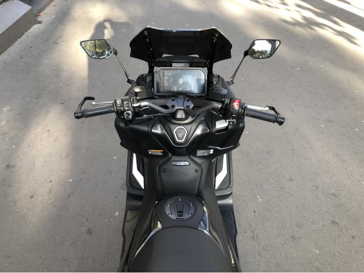 YAMAHA XP T-MAX 560 TECH MAX ABS