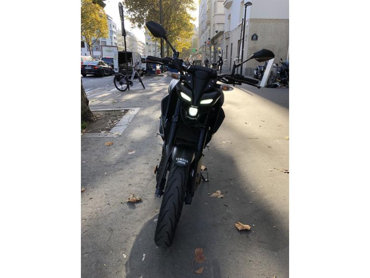 YAMAHA MT-125 ABS