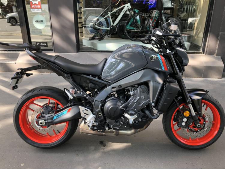 YAMAHA MT-09 ABS