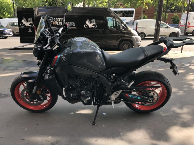 YAMAHA MT-09 ABS
