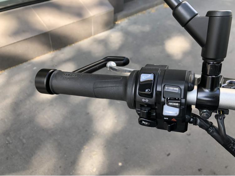 YAMAHA MT-09 ABS