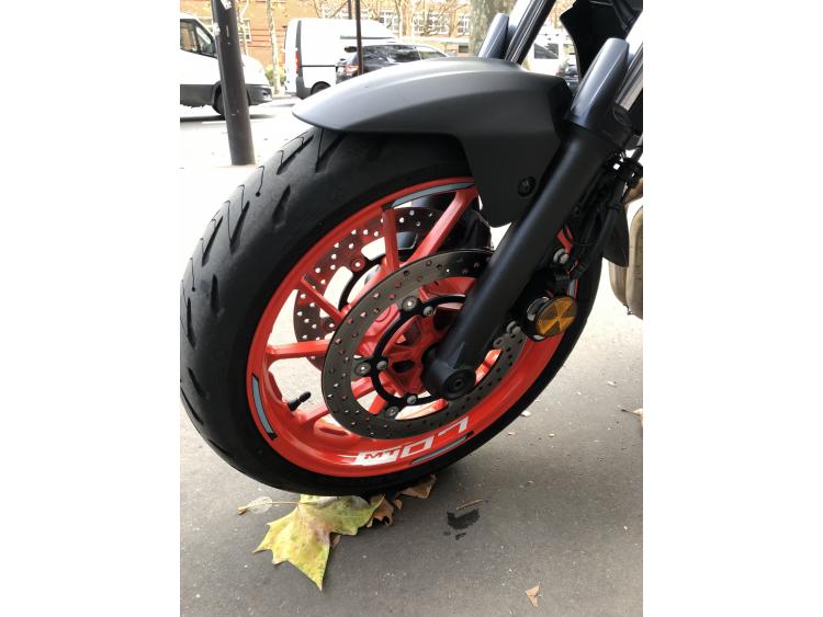 YAMAHA MT-07 (47.5CV)