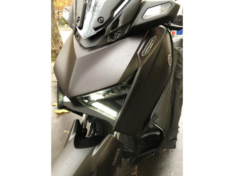 YAMAHA XMAX 300 Tech Max GARANTIE 07/2030