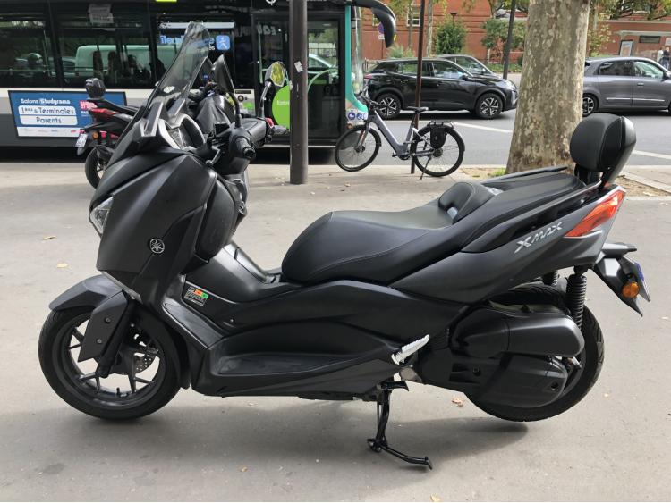 YAMAHA XMAX 125 ABS