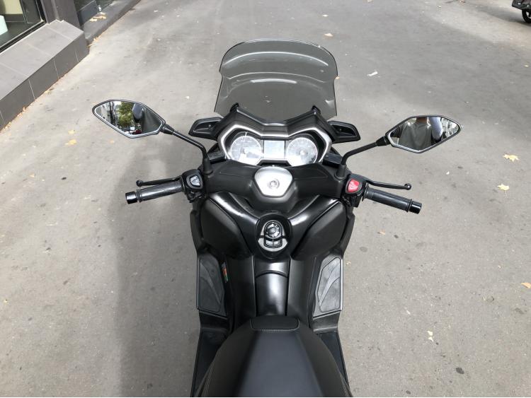 YAMAHA XMAX 125 ABS