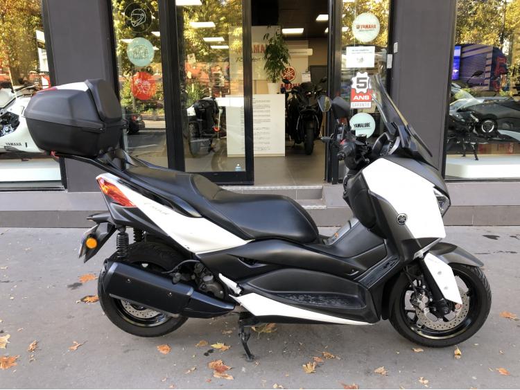 YAMAHA XMAX 300 ABS