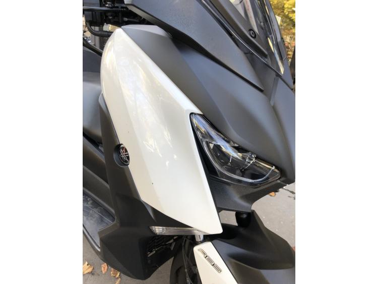 YAMAHA XMAX 300 ABS