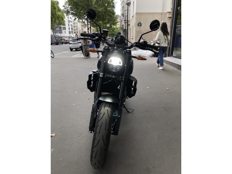 INDIAN FTR 1200 Z BLACK 